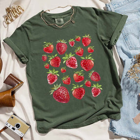 Strawberry Aesthetic Vintage Graphic T-Shirt