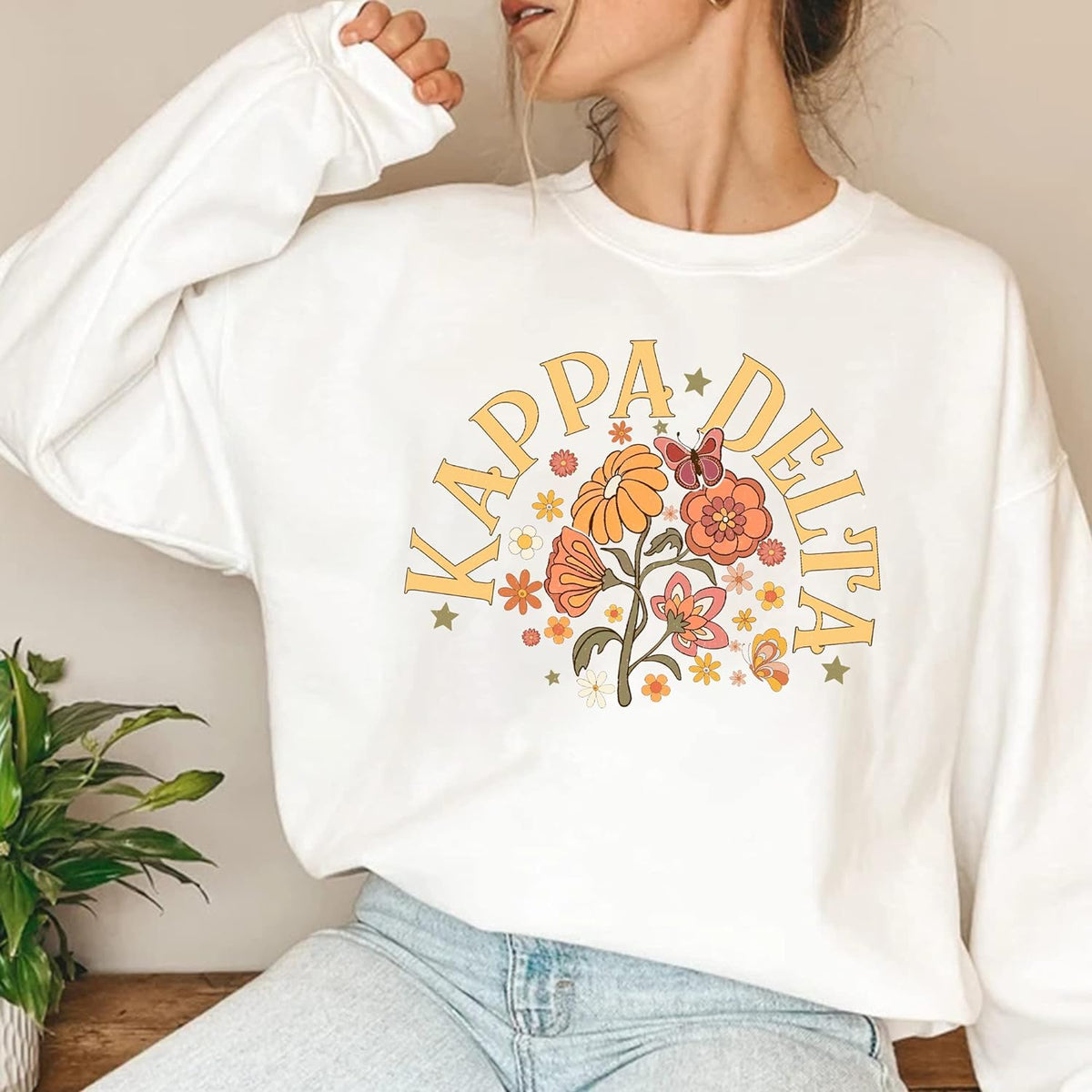 Alpha Delta Pi Sweatshirt mit Retro-Blumenmuster 