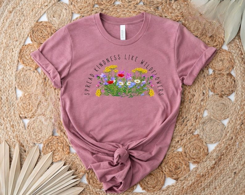 T-shirt graphique floral esthétique