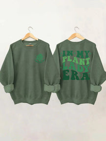 In meinem Plant Lady Era Sweatshirt 